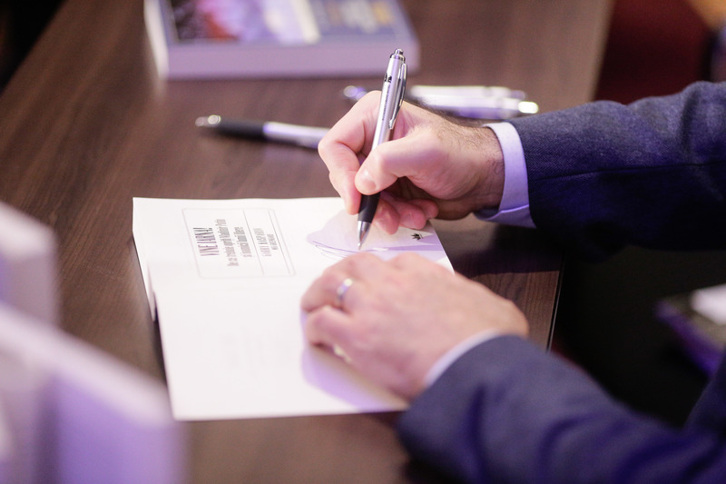 MAKING THE RIGHT MOVES I 
a Strategic Thinking Conference 