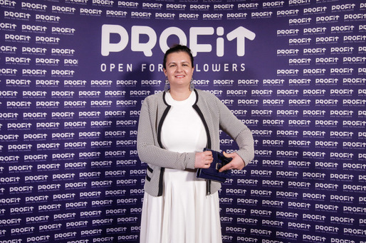 GALERIE FOTO Profit.ro a premiat antreprenori de succes și manageri de top români, dar și un licean olimpic la Gala Povești cu Profit Made în România