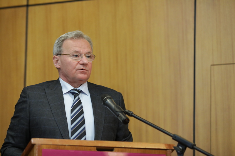 Profit Health.forum - Gravele probleme din sănătate. Cât de bolnav este sistemul?