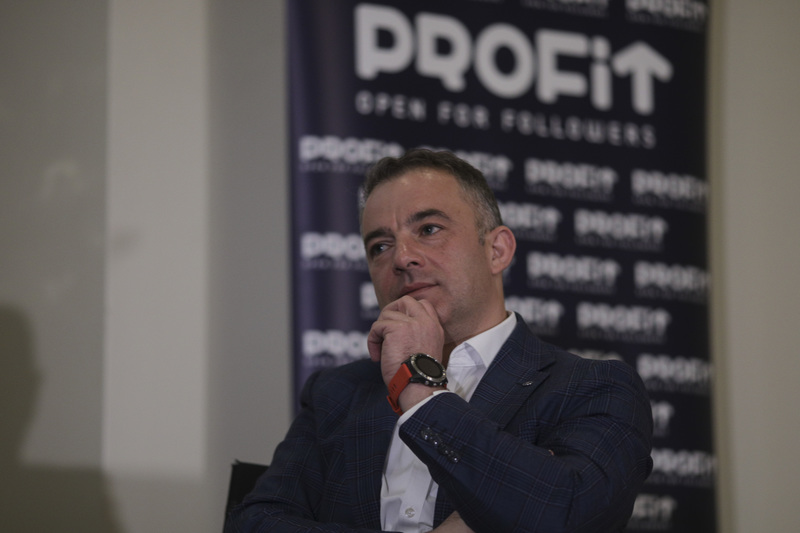 Piața muncii, între criză și reinventare