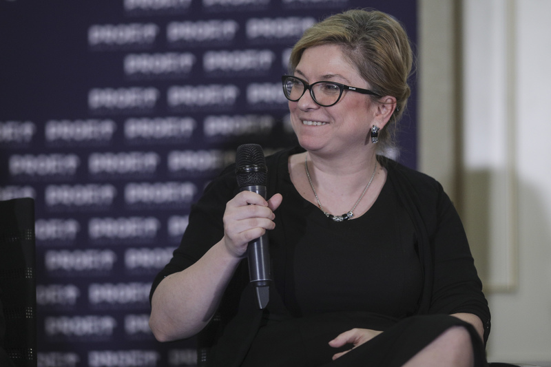 Piața muncii, între criză și reinventare