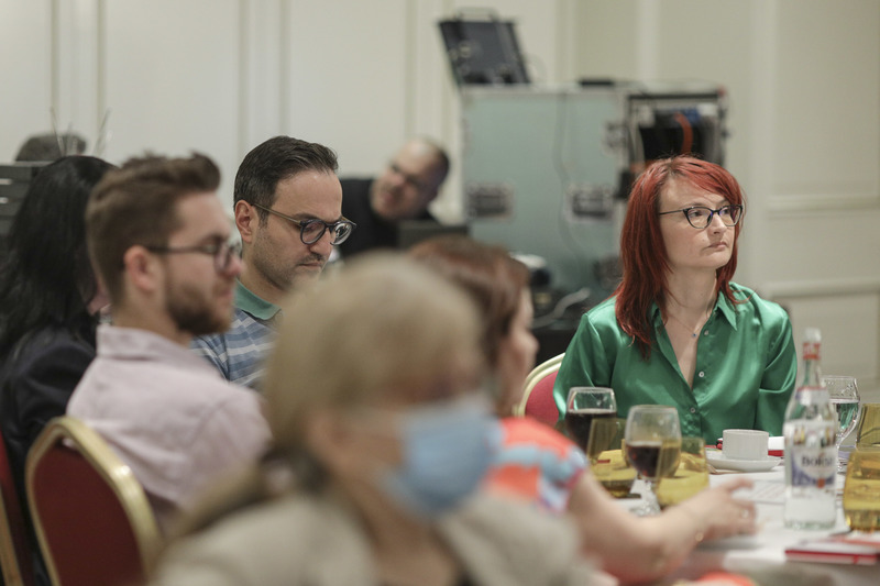 Eveniment Profit.ro & DPD România <br/>Barometrul e-Commerce. <br/>Provocări în vremuri de criză