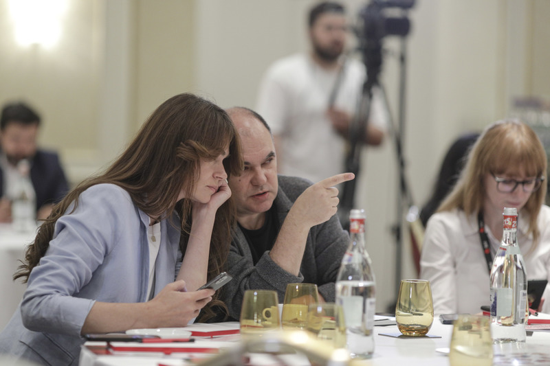 Eveniment Profit.ro & DPD România <br/>Barometrul e-Commerce. <br/>Provocări în vremuri de criză