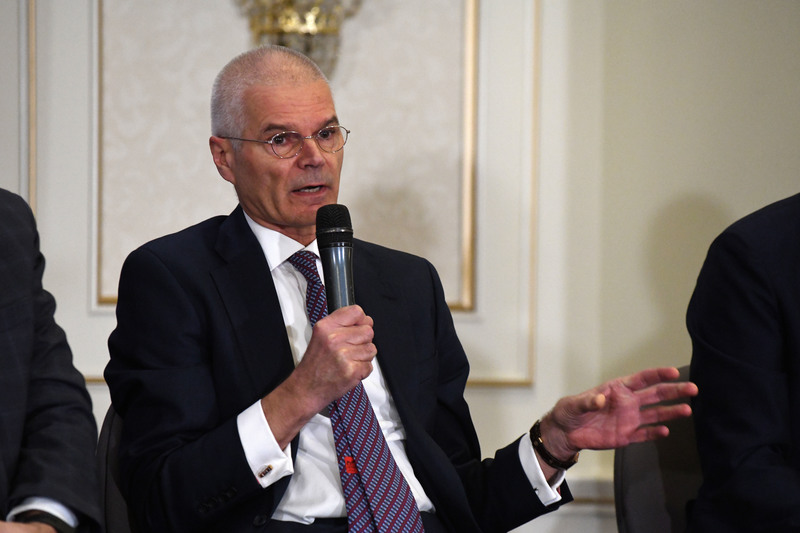 Eveniment Profit Financial.forum - Piețele financiare și provocările noilor crize - Ediția a V-a