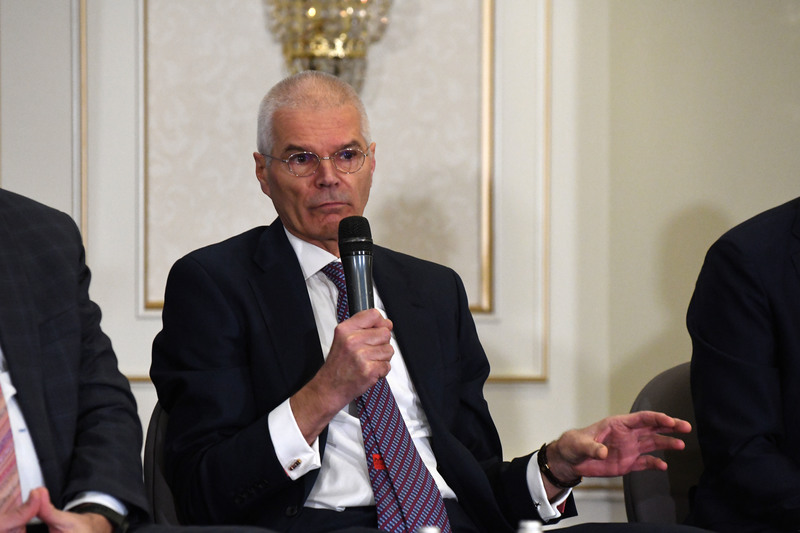 Eveniment Profit Financial.forum - Piețele financiare și provocările noilor crize - Ediția a V-a