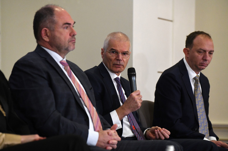 Eveniment Profit Financial.forum - Piețele financiare și provocările noilor crize - Ediția a V-a