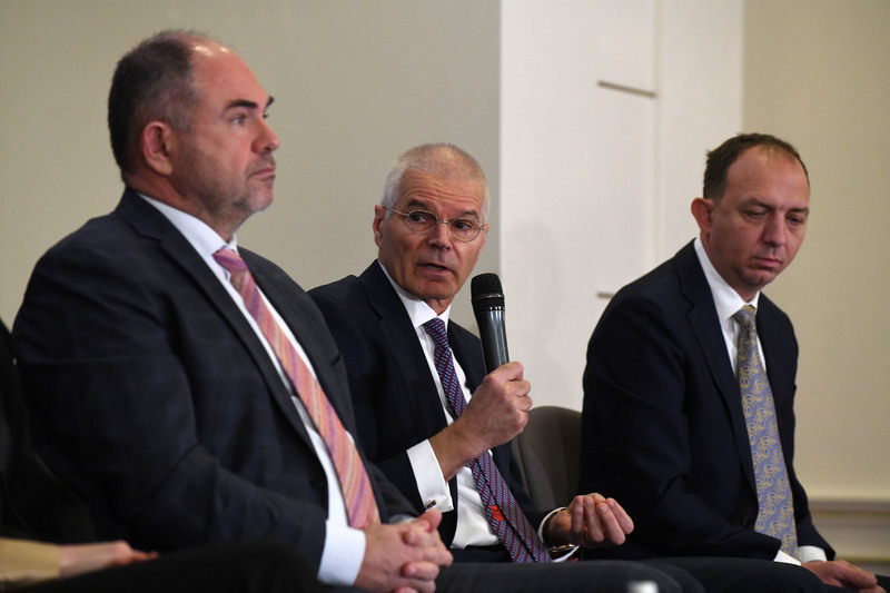 Eveniment Profit Financial.forum - Piețele financiare și provocările noilor crize - Ediția a V-a