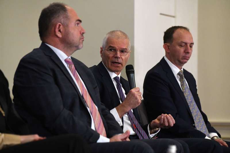 Eveniment Profit Financial.forum - Piețele financiare și provocările noilor crize - Ediția a V-a