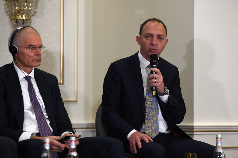 Eveniment Profit Financial.forum - Piețele financiare și provocările noilor crize - Ediția a V-a