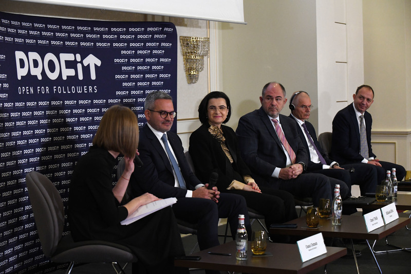 Eveniment Profit Financial.forum - Piețele financiare și provocările noilor crize - Ediția a V-a