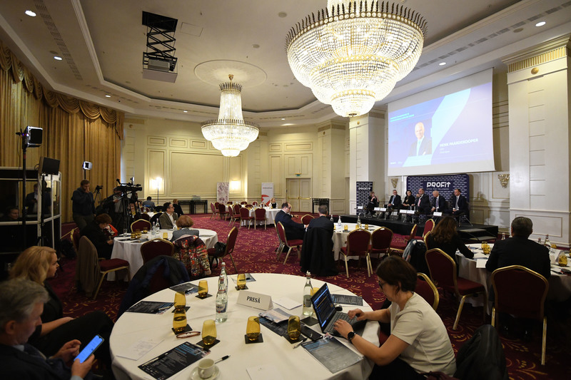 Eveniment Profit Financial.forum - Piețele financiare și provocările noilor crize - Ediția a V-a