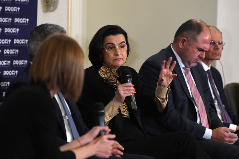 Eveniment Profit Financial.forum - Piețele financiare și provocările noilor crize - Ediția a V-a