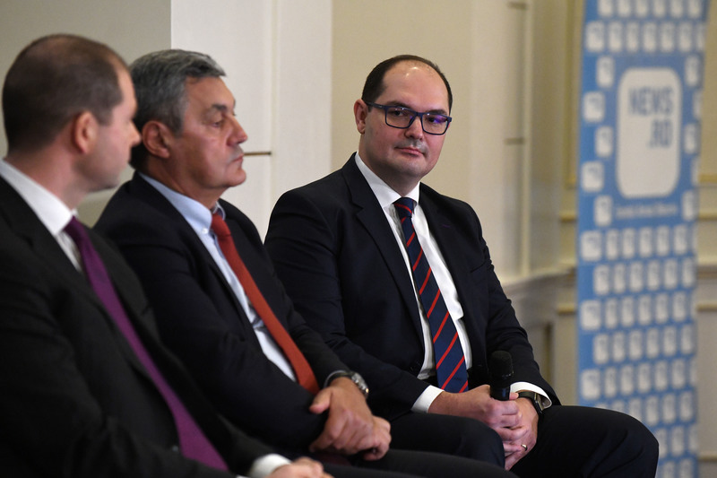 Eveniment Profit Financial.forum - Piețele financiare și provocările noilor crize - Ediția a V-a