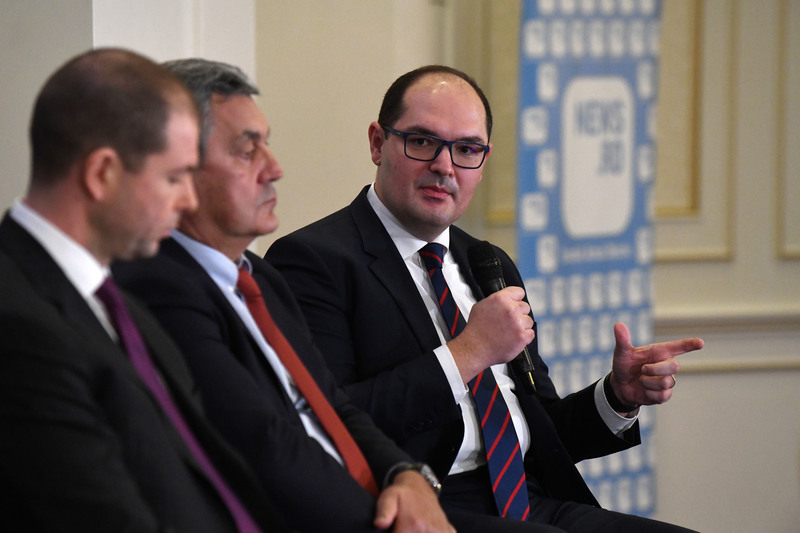 Eveniment Profit Financial.forum - Piețele financiare și provocările noilor crize - Ediția a V-a