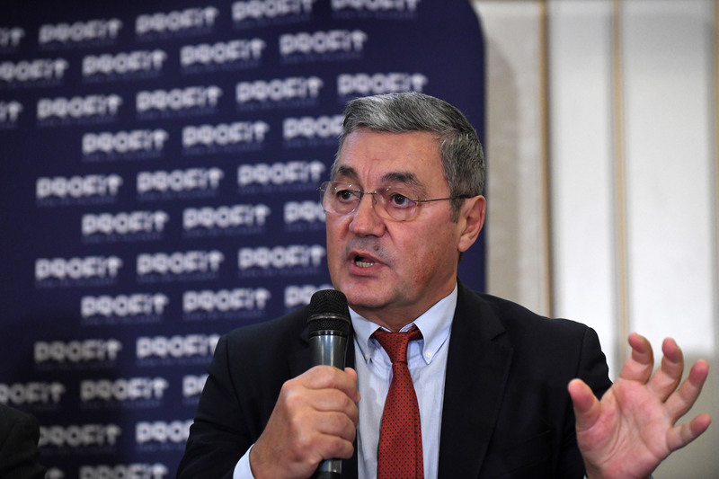 Eveniment Profit Financial.forum - Piețele financiare și provocările noilor crize - Ediția a V-a