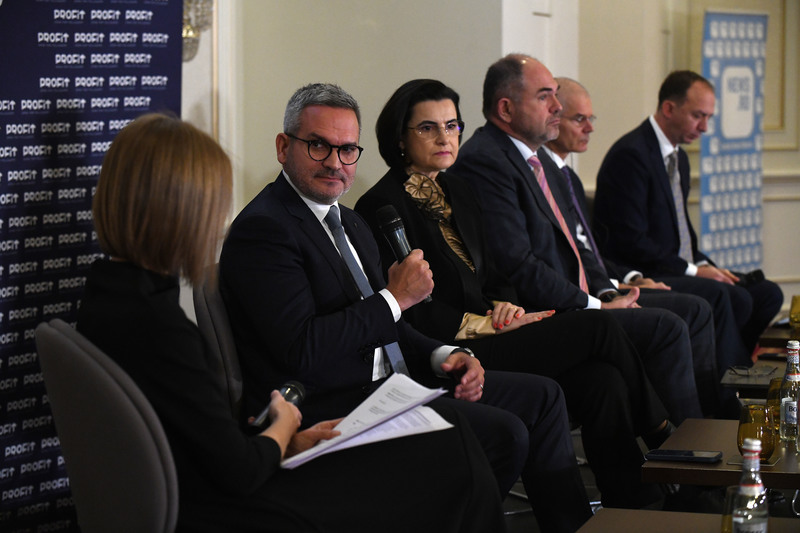 Eveniment Profit Financial.forum - Piețele financiare și provocările noilor crize - Ediția a V-a