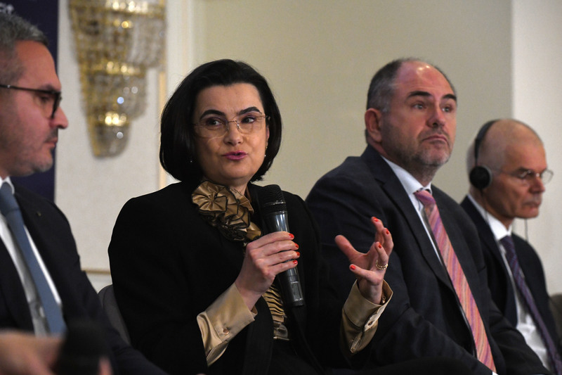 Eveniment Profit Financial.forum - Piețele financiare și provocările noilor crize - Ediția a V-a