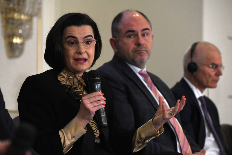 Eveniment Profit Financial.forum - Piețele financiare și provocările noilor crize - Ediția a V-a