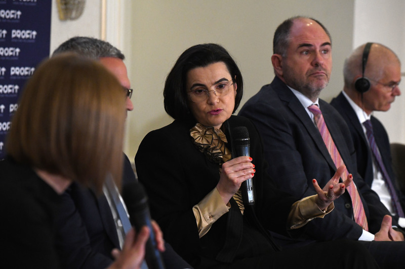 Eveniment Profit Financial.forum - Piețele financiare și provocările noilor crize - Ediția a V-a