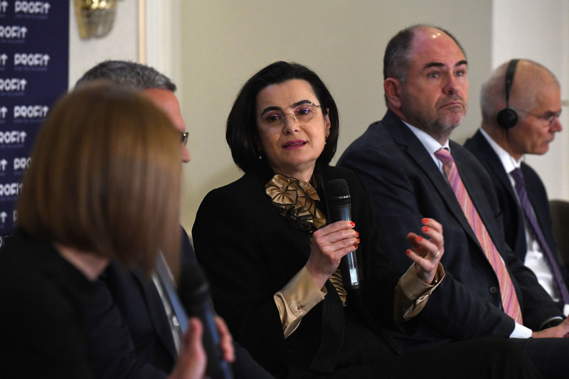 Eveniment Profit Financial.forum - Piețele financiare și provocările noilor crize - Ediția a V-a