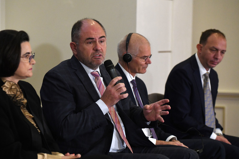 Eveniment Profit Financial.forum - Piețele financiare și provocările noilor crize - Ediția a V-a