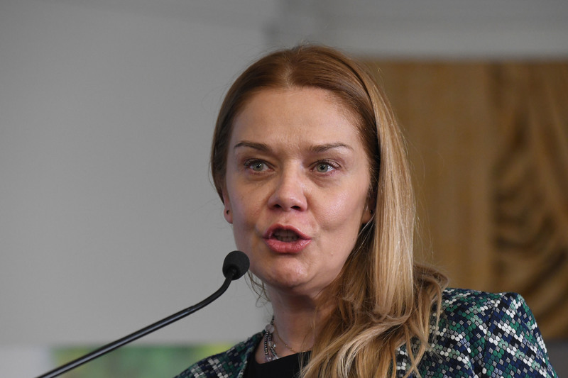 Eveniment Profit.ro & DPD România <br/>Barometrul e-Commerce. <br/>De ce iubim femeile e-Shopper