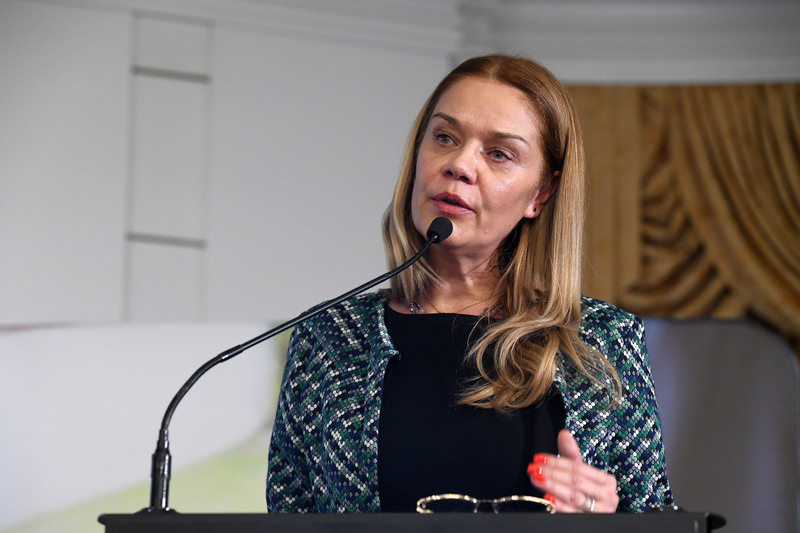 Eveniment Profit.ro & DPD România <br/>Barometrul e-Commerce. <br/>De ce iubim femeile e-Shopper