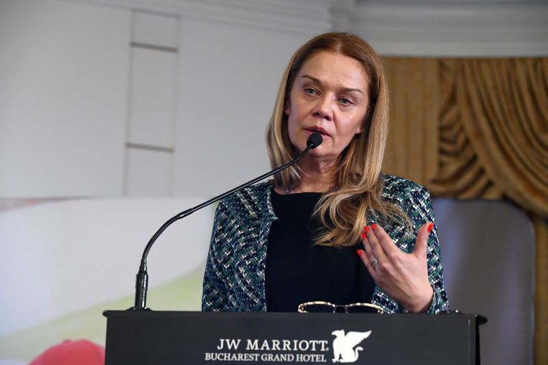 Eveniment Profit.ro & DPD România <br/>Barometrul e-Commerce. <br/>De ce iubim femeile e-Shopper