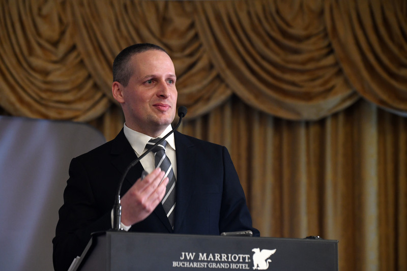 Eveniment Profit.ro & DPD România <br/>Barometrul e-Commerce. <br/>De ce iubim femeile e-Shopper