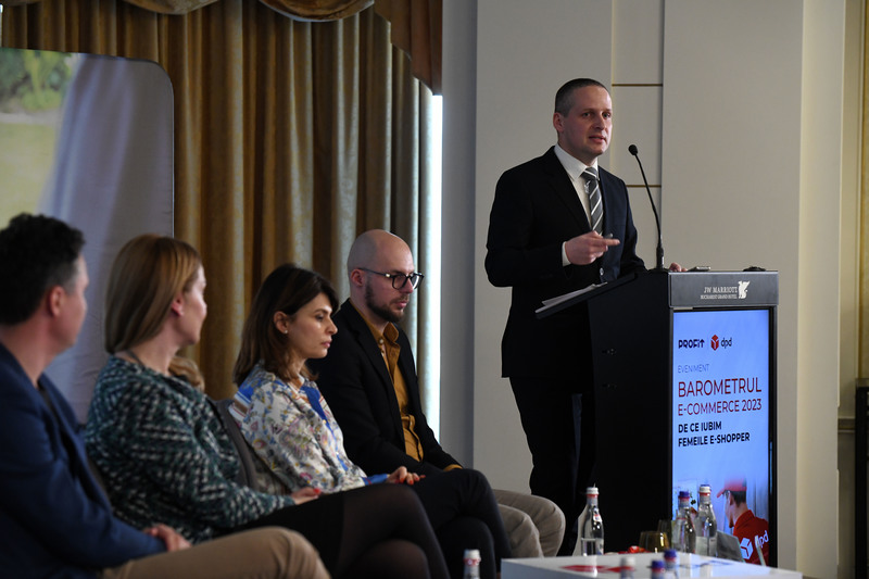 Eveniment Profit.ro & DPD România <br/>Barometrul e-Commerce. <br/>De ce iubim femeile e-Shopper