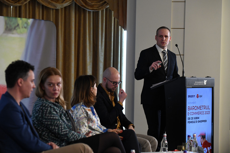 Eveniment Profit.ro & DPD România <br/>Barometrul e-Commerce. <br/>De ce iubim femeile e-Shopper
