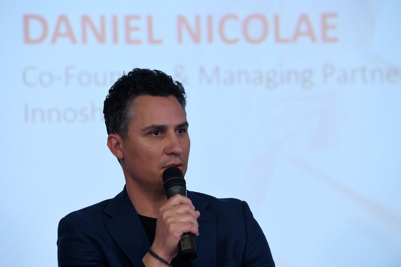 Eveniment Profit.ro & DPD România <br/>Barometrul e-Commerce. <br/>De ce iubim femeile e-Shopper