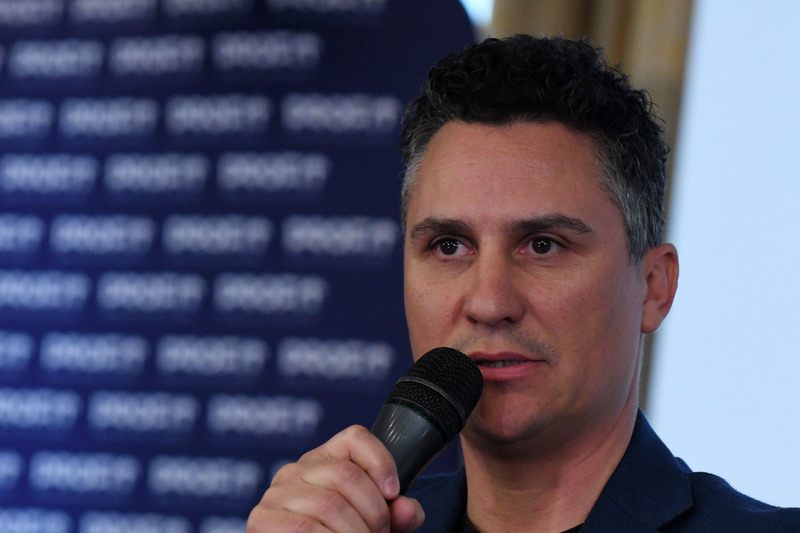 Eveniment Profit.ro & DPD România <br/>Barometrul e-Commerce. <br/>De ce iubim femeile e-Shopper