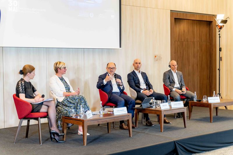 Conferința EU FUNDS Profit.ro  FirstBank  și  Visa - Finanțăm digitalizarea României - Focus Brașov - Ediția a II-a