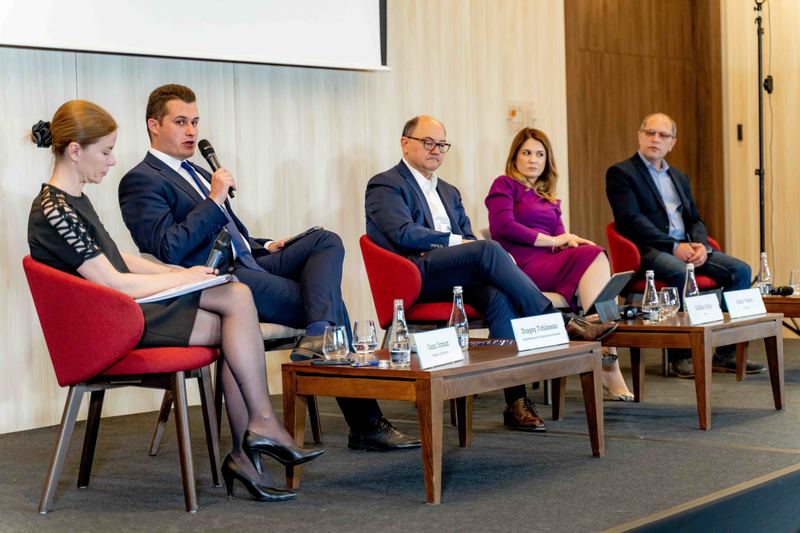 Conferința EU FUNDS Profit.ro  FirstBank  și  Visa - Finanțăm digitalizarea României - Focus Brașov - Ediția a II-a