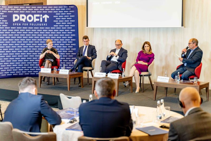 Conferința EU FUNDS Profit.ro  FirstBank  și  Visa - Finanțăm digitalizarea României - Focus Brașov - Ediția a II-a