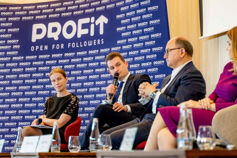 Conferința EU FUNDS Profit.ro  FirstBank  și  Visa - Finanțăm digitalizarea României - Focus Brașov - Ediția a II-a