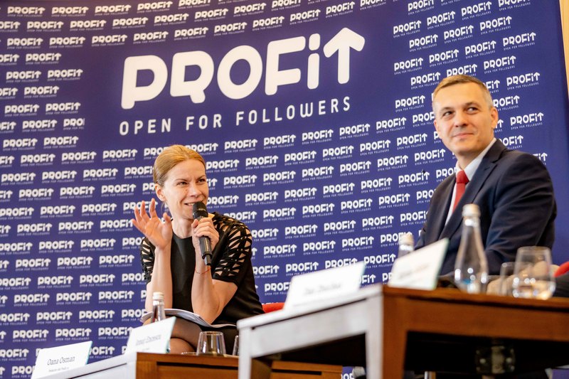 Conferința EU FUNDS Profit.ro  FirstBank  și  Visa - Finanțăm digitalizarea României - Focus Brașov - Ediția a II-a