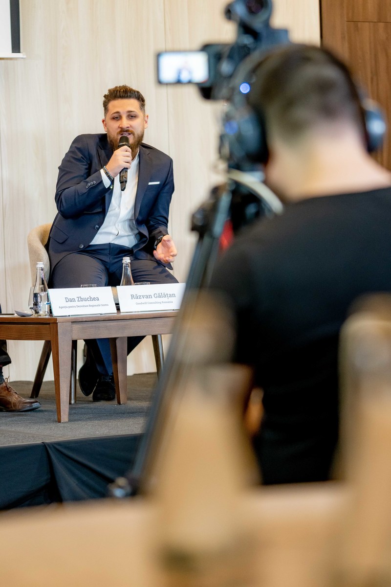 Conferința EU FUNDS Profit.ro  FirstBank  și  Visa - Finanțăm digitalizarea României - Focus Brașov - Ediția a II-a