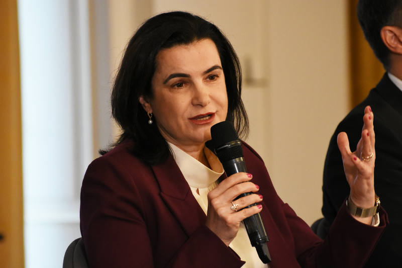 ​Eveniment Profit Financial.forum - Dezvoltarea piețelor financiare într-o perioadă de incertitudini fiscale și economice - Ediția a VII-a