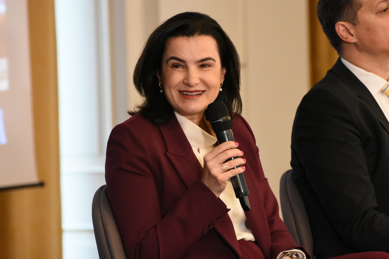 ​Eveniment Profit Financial.forum - Dezvoltarea piețelor financiare într-o perioadă de incertitudini fiscale și economice - Ediția a VII-a