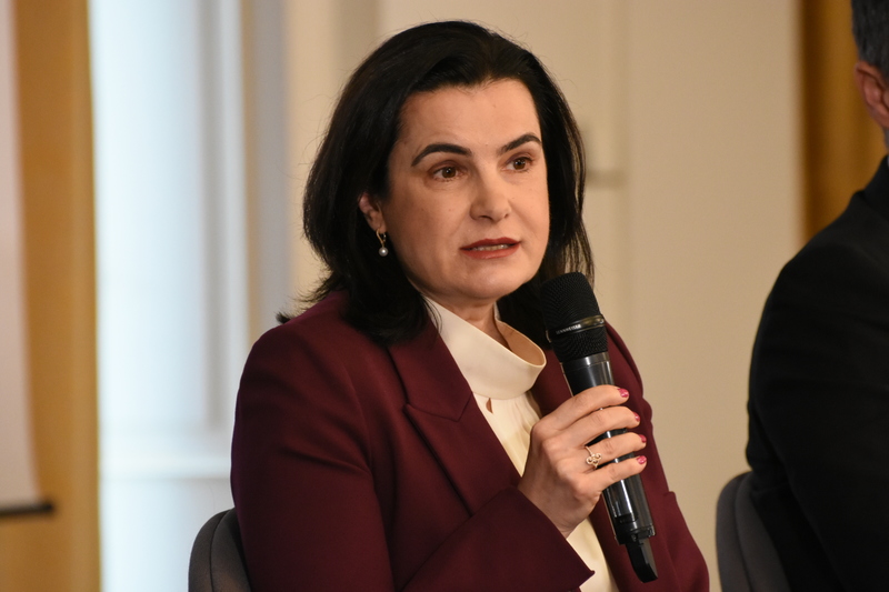 ​Eveniment Profit Financial.forum - Dezvoltarea piețelor financiare într-o perioadă de incertitudini fiscale și economice - Ediția a VII-a