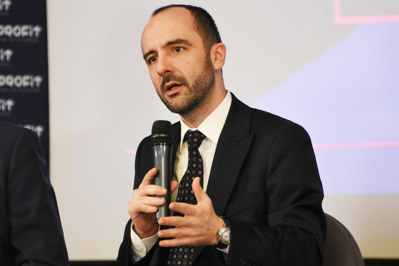 ​Eveniment Profit Financial.forum - Dezvoltarea piețelor financiare într-o perioadă de incertitudini fiscale și economice - Ediția a VII-a