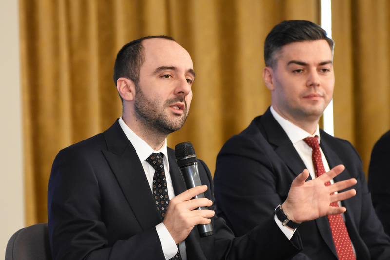 ​Eveniment Profit Financial.forum - Dezvoltarea piețelor financiare într-o perioadă de incertitudini fiscale și economice - Ediția a VII-a
