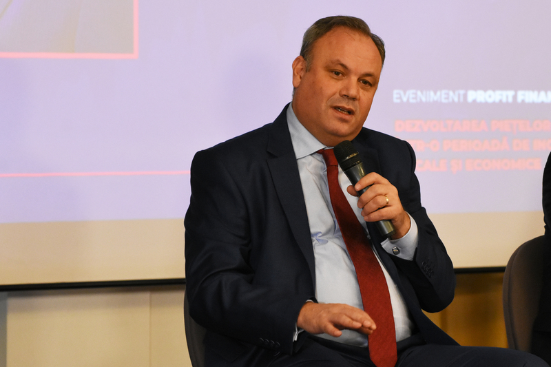 ​Eveniment Profit Financial.forum - Dezvoltarea piețelor financiare într-o perioadă de incertitudini fiscale și economice - Ediția a VII-a