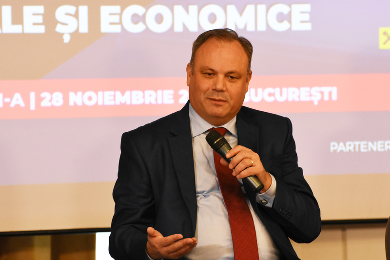 ​Eveniment Profit Financial.forum - Dezvoltarea piețelor financiare într-o perioadă de incertitudini fiscale și economice - Ediția a VII-a