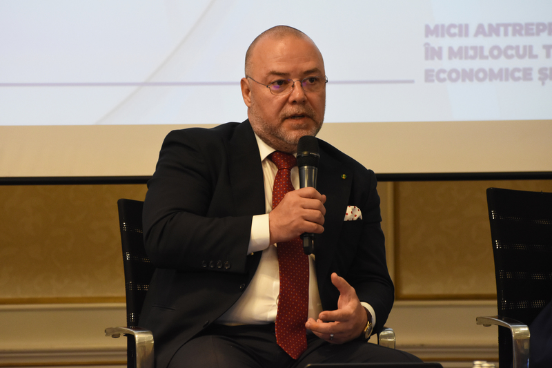 Eveniment Profit.ro IMM – Micii antreprenori, prinși în mijlocul tensiunilor economice și sociale - Ediția a V-a