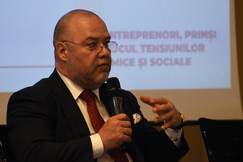Eveniment Profit.ro IMM – Micii antreprenori, prinși în mijlocul tensiunilor economice și sociale - Ediția a V-a