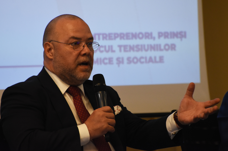 Eveniment Profit.ro IMM – Micii antreprenori, prinși în mijlocul tensiunilor economice și sociale - Ediția a V-a
