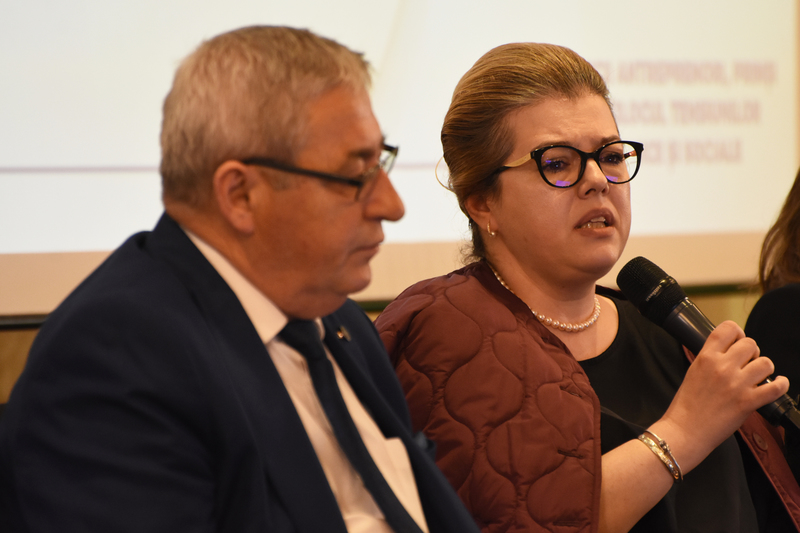 Eveniment Profit.ro IMM – Micii antreprenori, prinși în mijlocul tensiunilor economice și sociale - Ediția a V-a